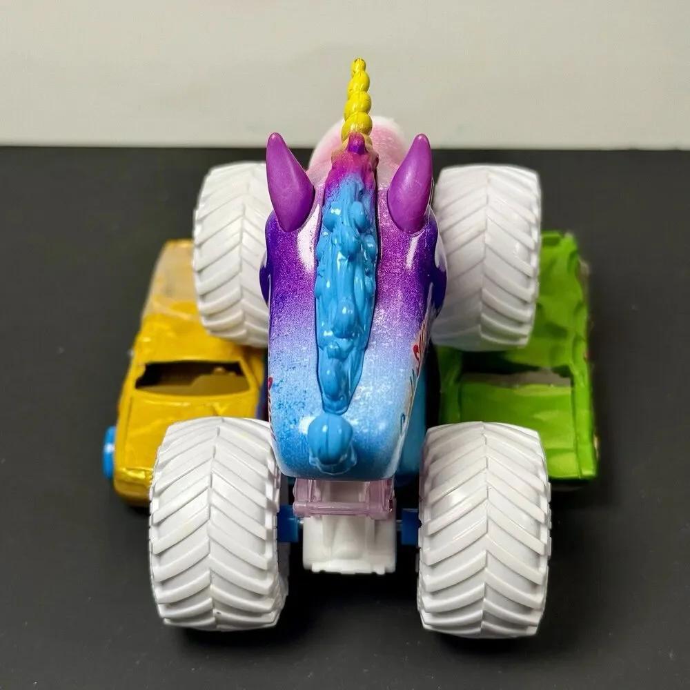 CUSTOM Monster Jam Sparkle Smash 1:64 Unicorn Monster Truck